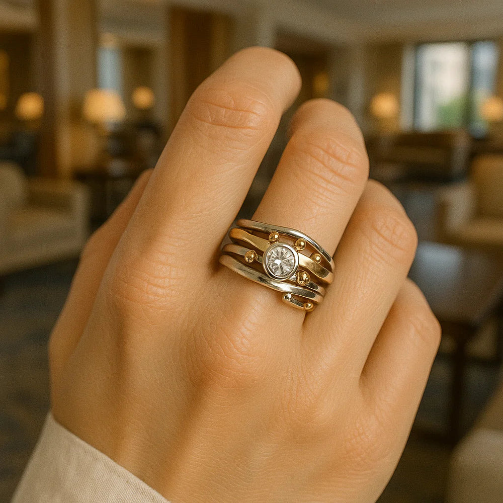 Royal - Vintage-Ring mit Zirkonia-Einlage in Gold